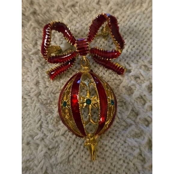Vtg Christmas Ornament Bow Enamel Rhinestone Dangle Pin Brooch 3" Gold Tone - Picture 1 of 5